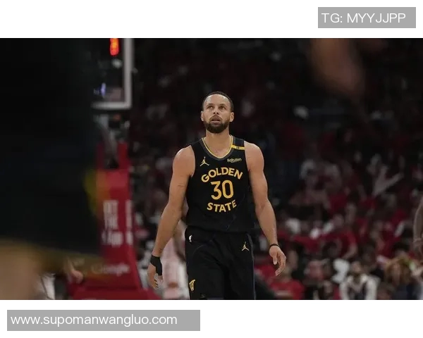 库里38分勇士主场遭开拓者逆转，篮板狂输20个