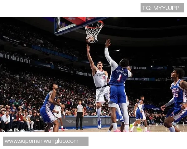 快船119-103开拓者迎3喜1忧！洛佩斯+尼德豪泽太好用，科林斯辣眼