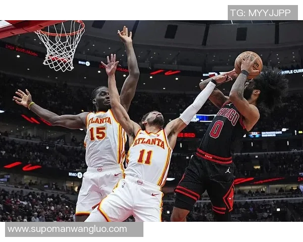 准!科比-怀特14中8,三分11中7砍下24分4篮板3助攻2抢断 准!科比-怀特14中8,三分11中7砍下24分4篮板3助攻2抢断